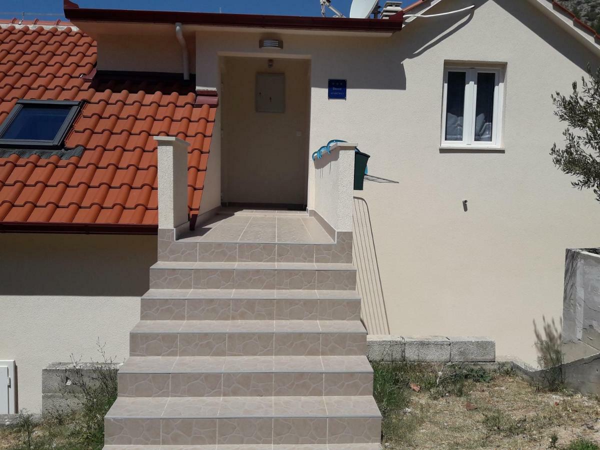 Apartmani Timon Бол Екстер'єр фото